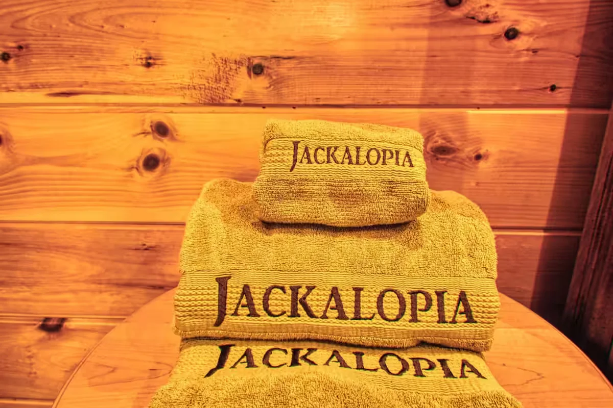 Jackalopia