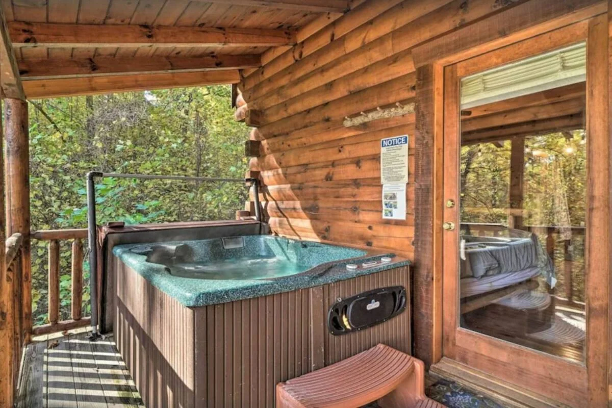 Private Hot Tub